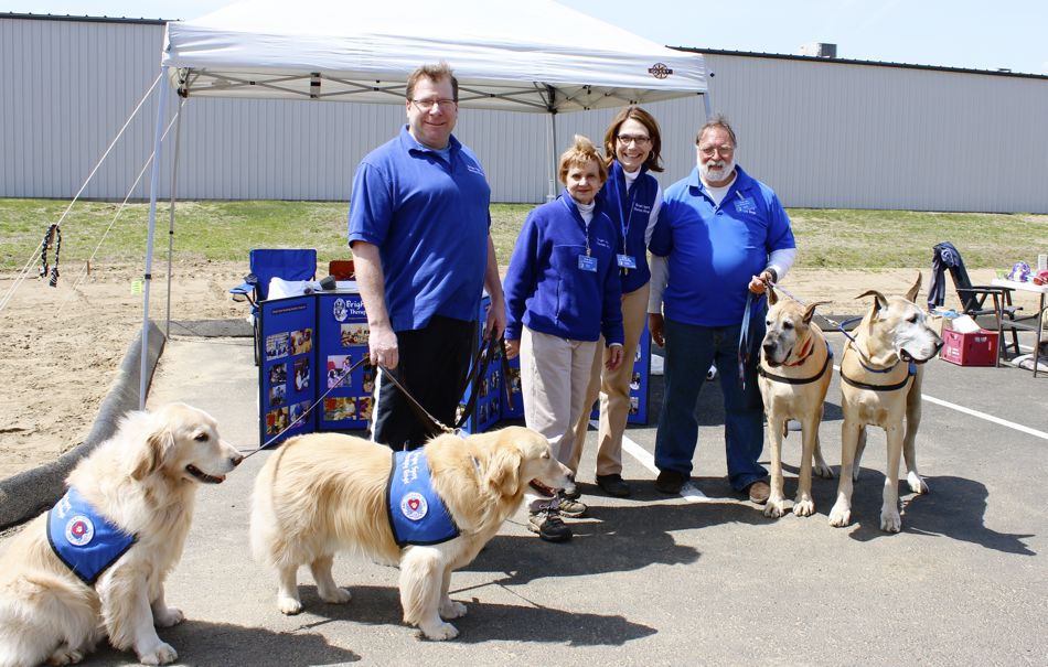 Bright Spot Therapy Dogs attend Open House at Animal Eye Care of New ...